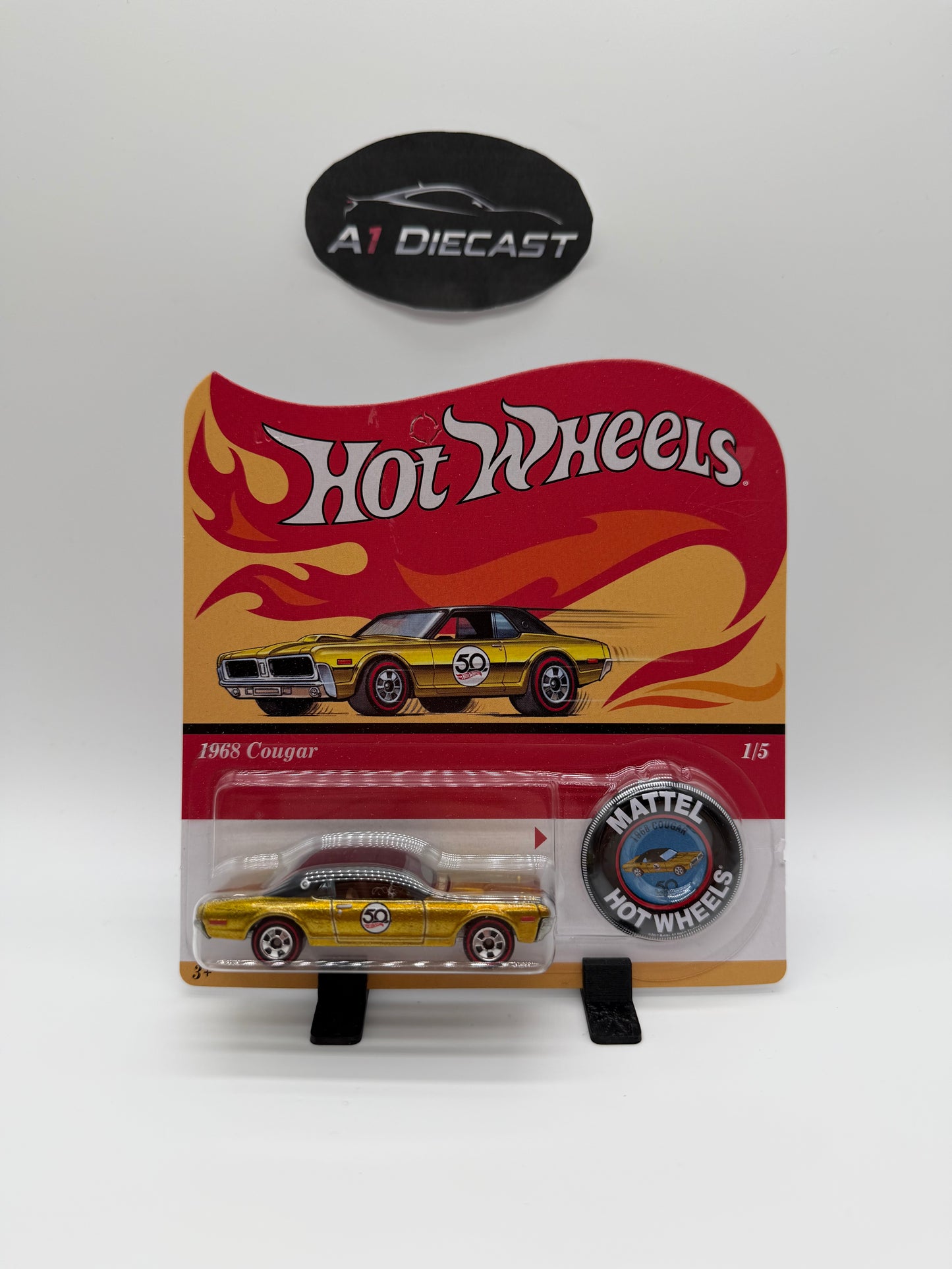 Hot Wheels Classic 50th anniversary Set with Button