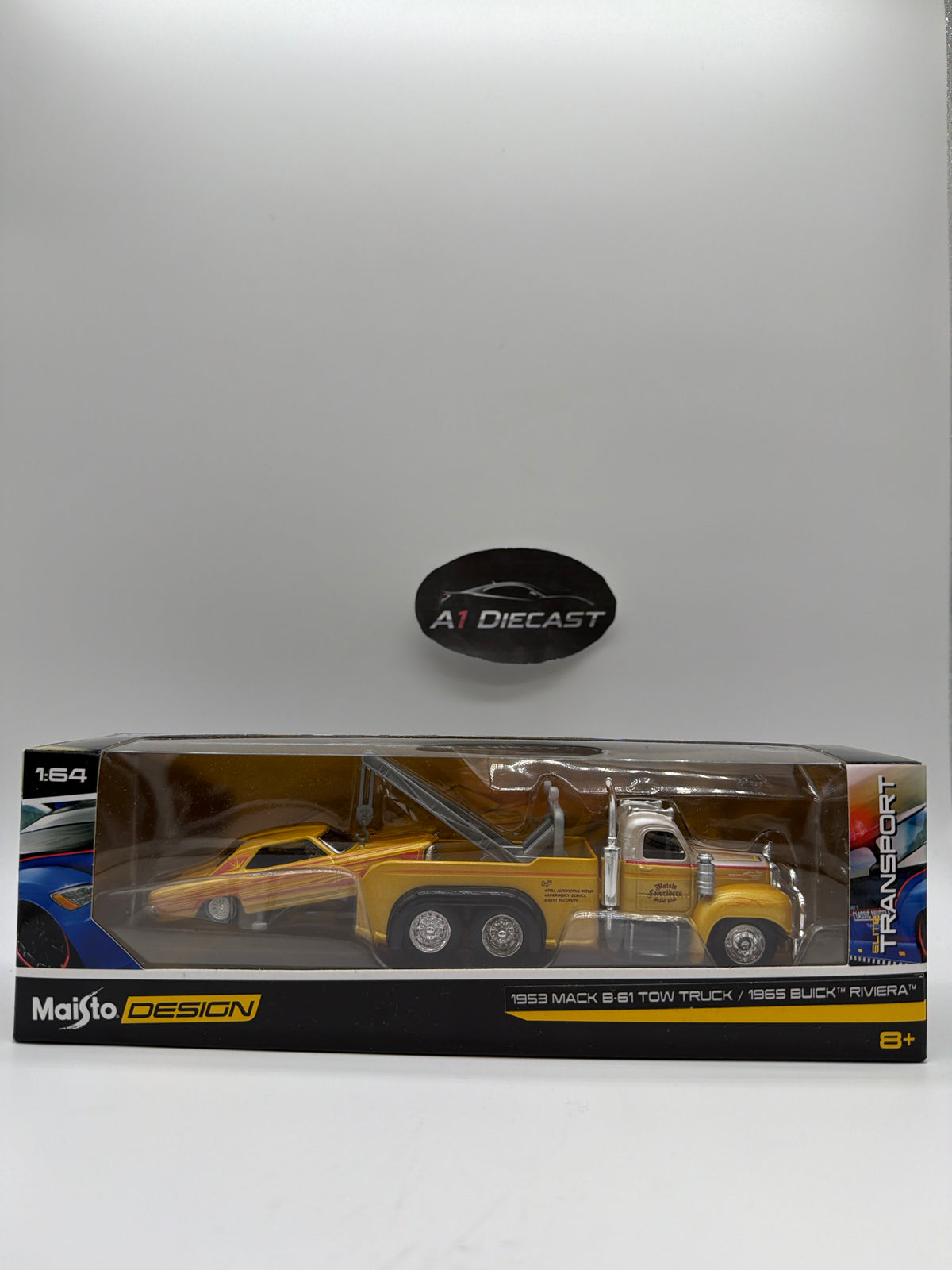 Maisto Design Transport 1953 Mack B-61 Tow Truck / 1965 Buick Riviera