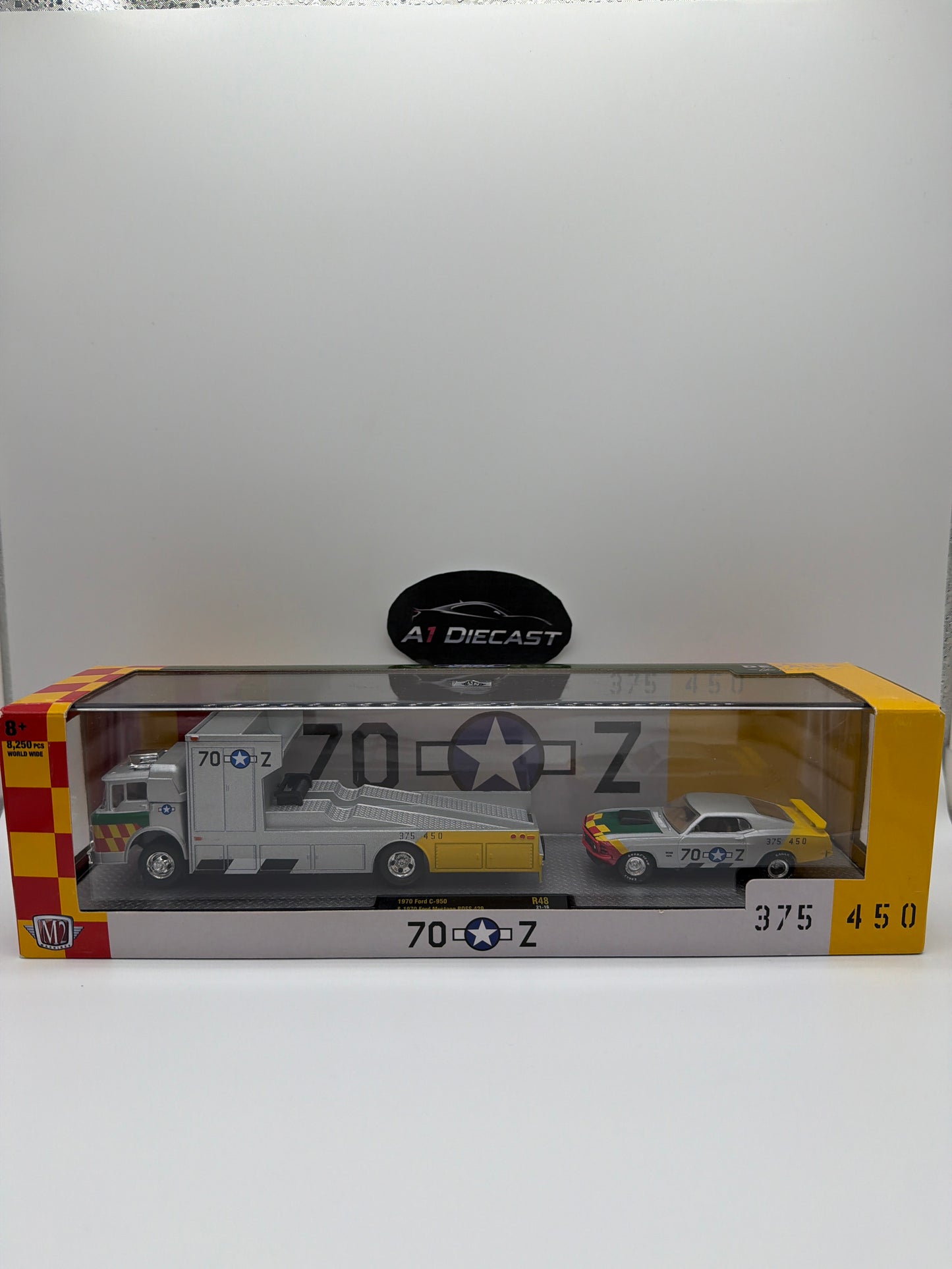 M2 Machines 1970 Ford C-950 & 1970 For Mustang BOSS 429