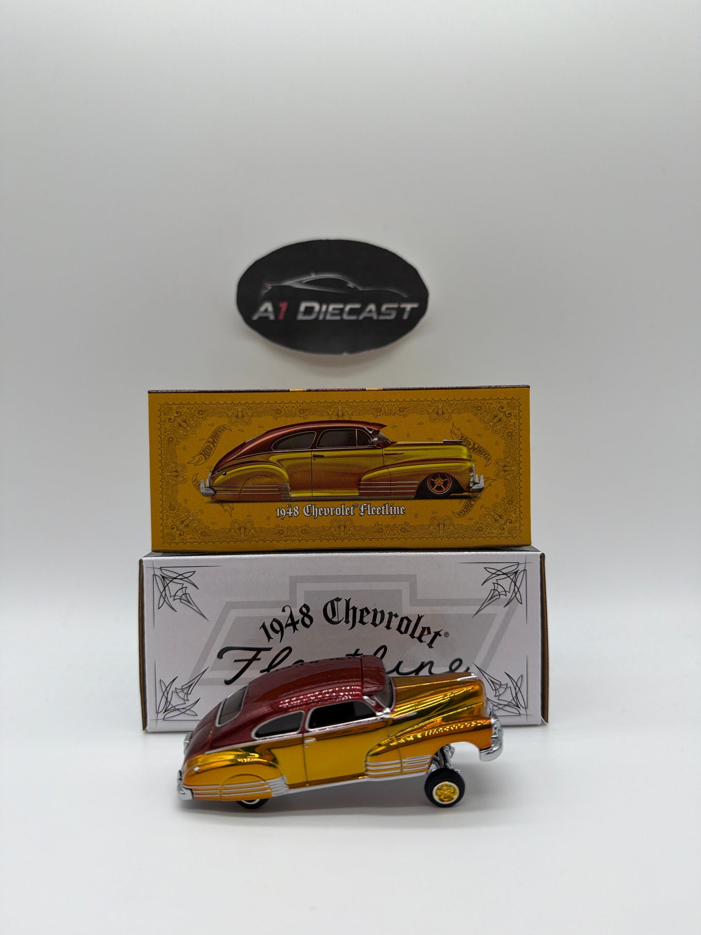 Hot Wheels Red Line Club 1948 Chevrolet Fleetline