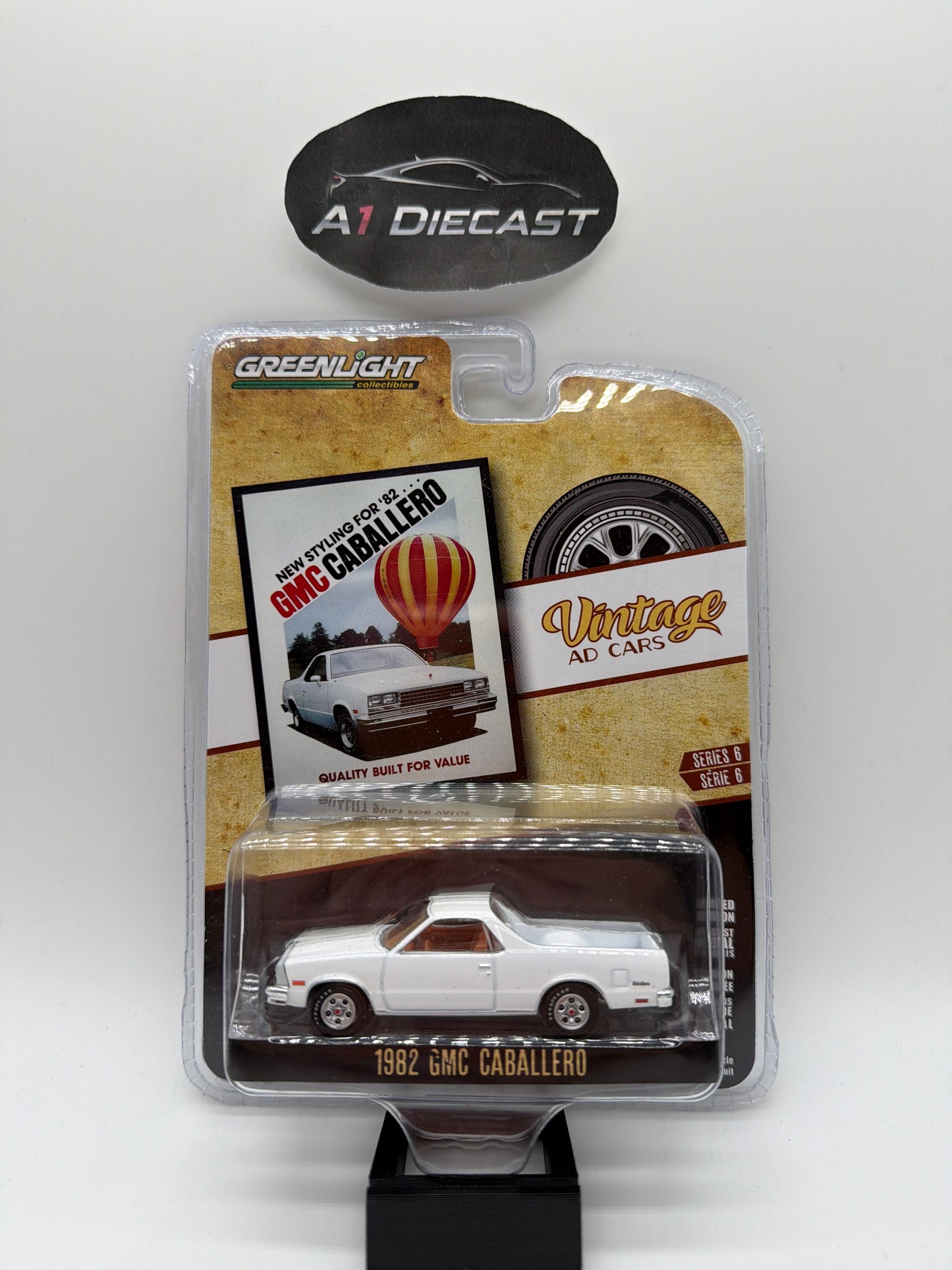 Greenlight Vintage Ad Cars 1982 GMC Caballero