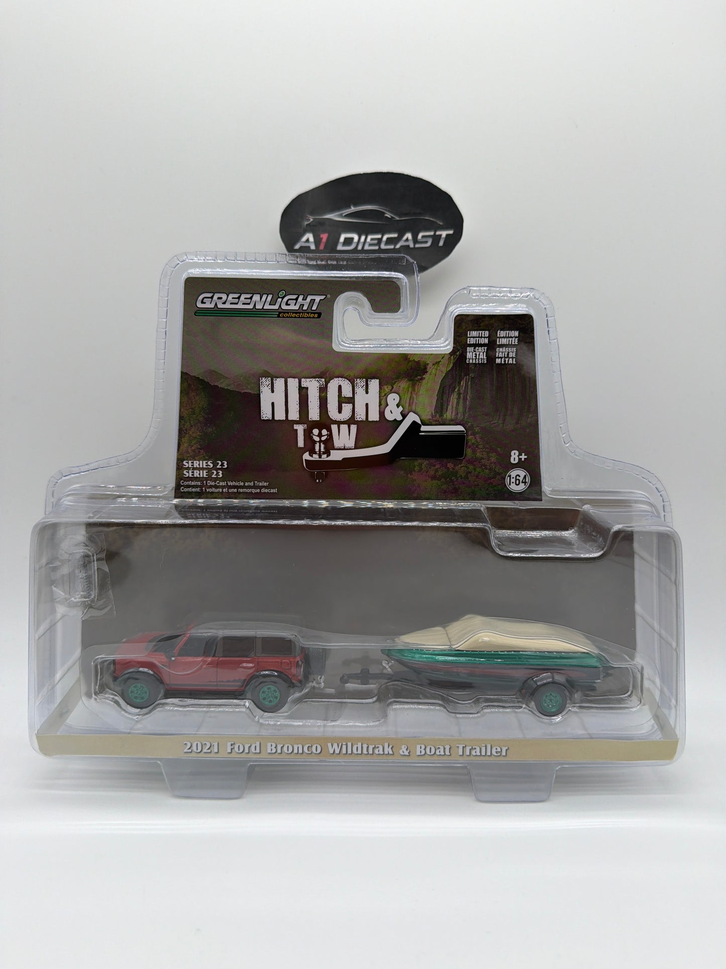 Greenlight Racing Hitch & Tow 2021 Ford Bronco Wildtrak & Boat Trailer