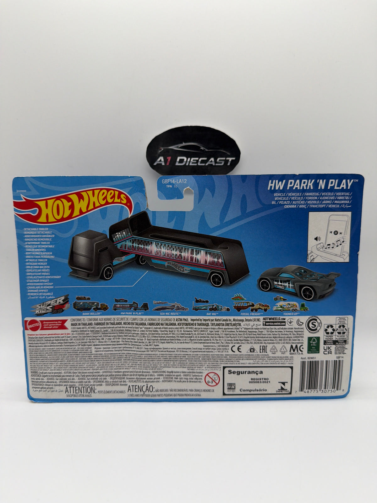 Hot Wheels Super Rigs HW Park ‘N Play
