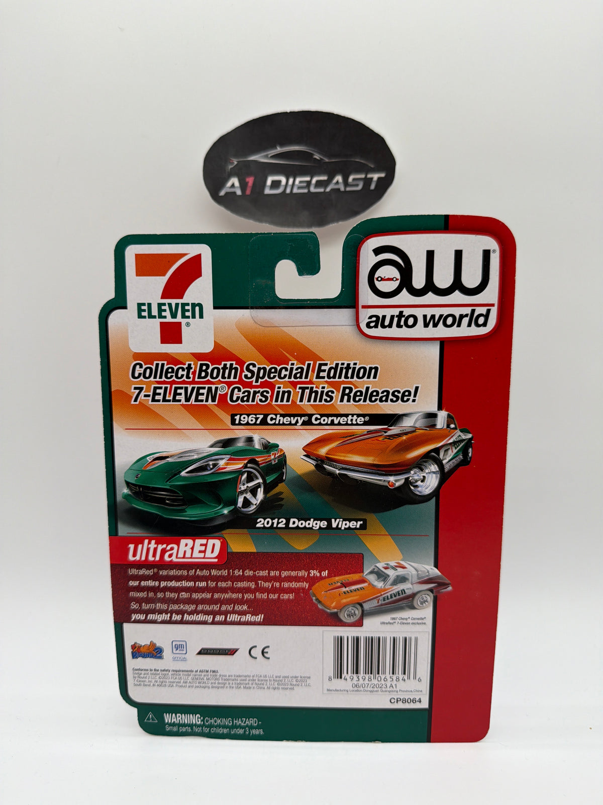 Auto World Deluxe Series 7-Eleven Exclusive 1967 Chevy Corvette