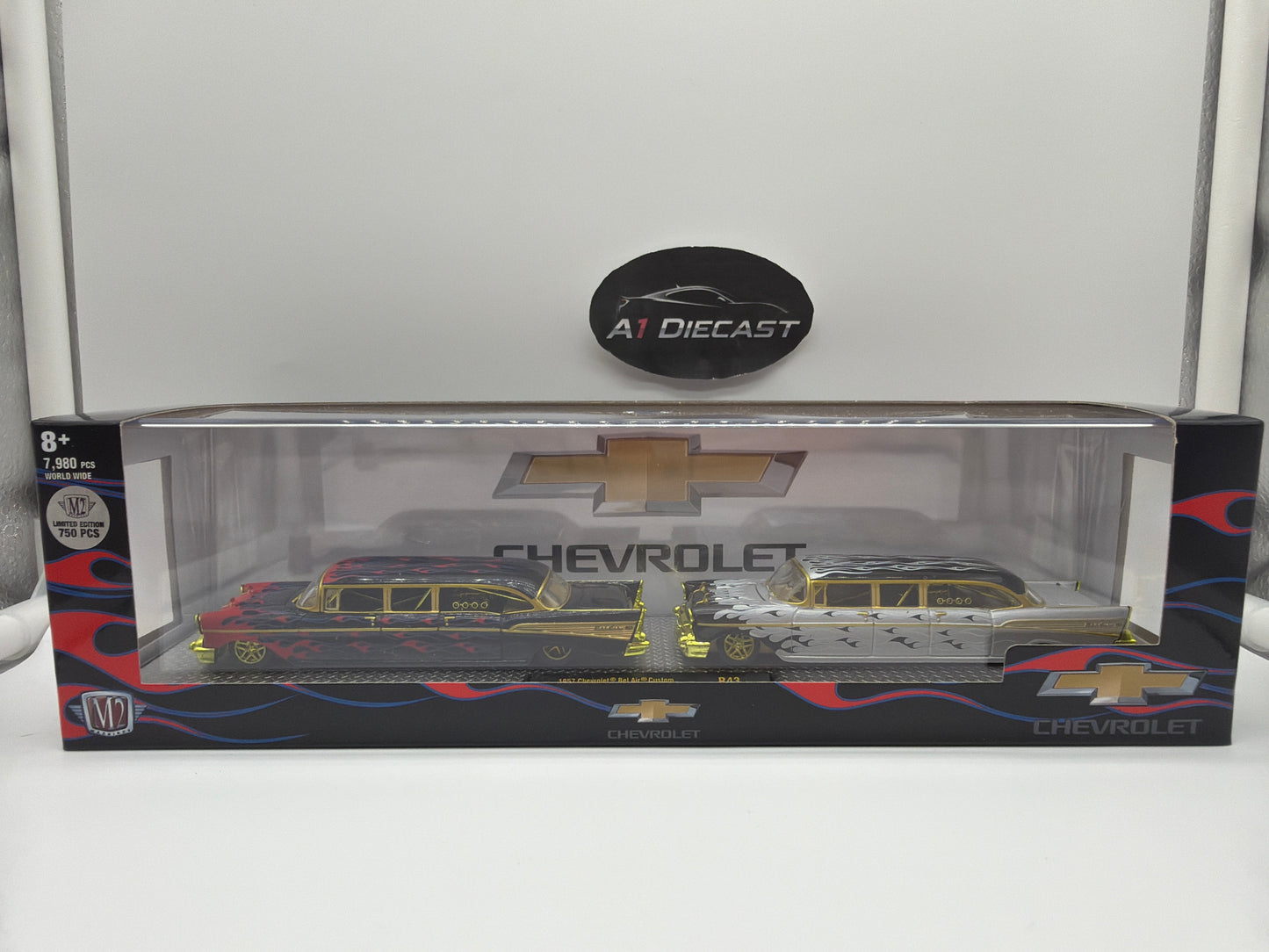 M2 Machines Transport 1957 Chevrolet Bel Air Custom & 1957 Chevrolet Bel Air Custom Chase