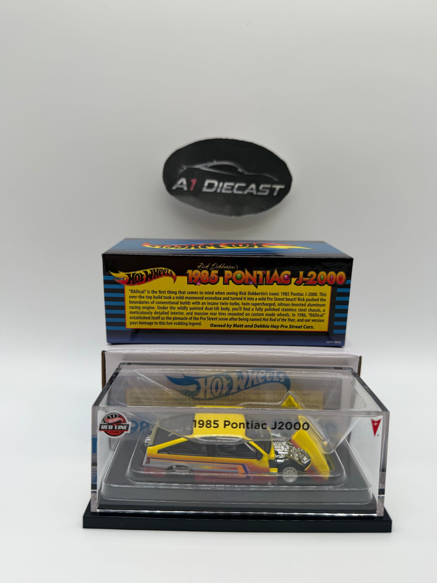 Hot Wheels Red Line Club 1985 Pontiac J2000