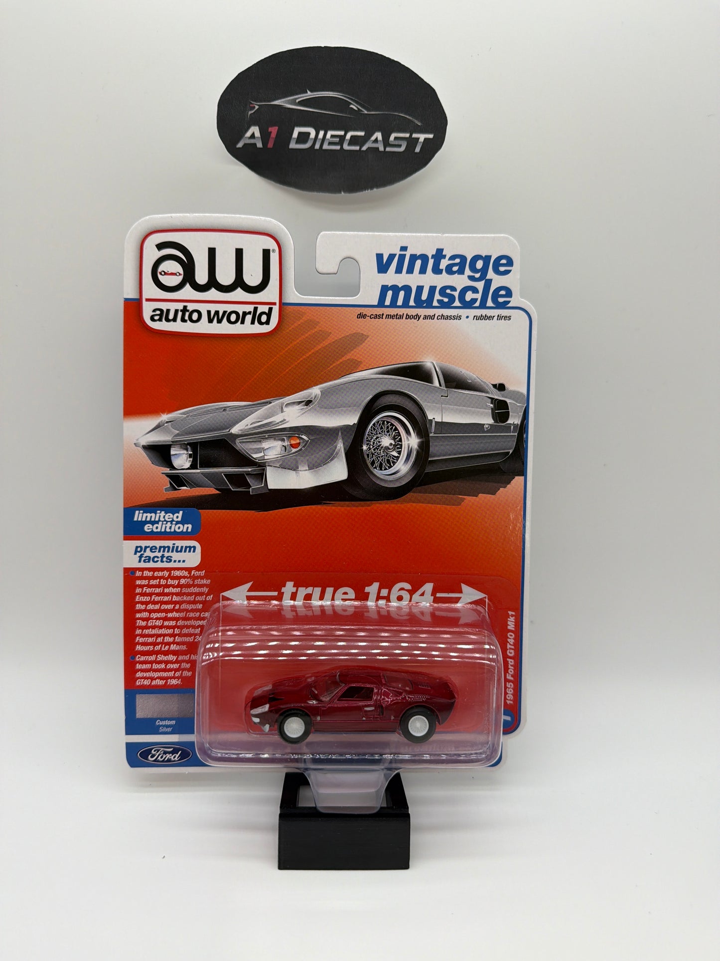 Auto World Premium 1965 Ford GT40 Mk1 Chase