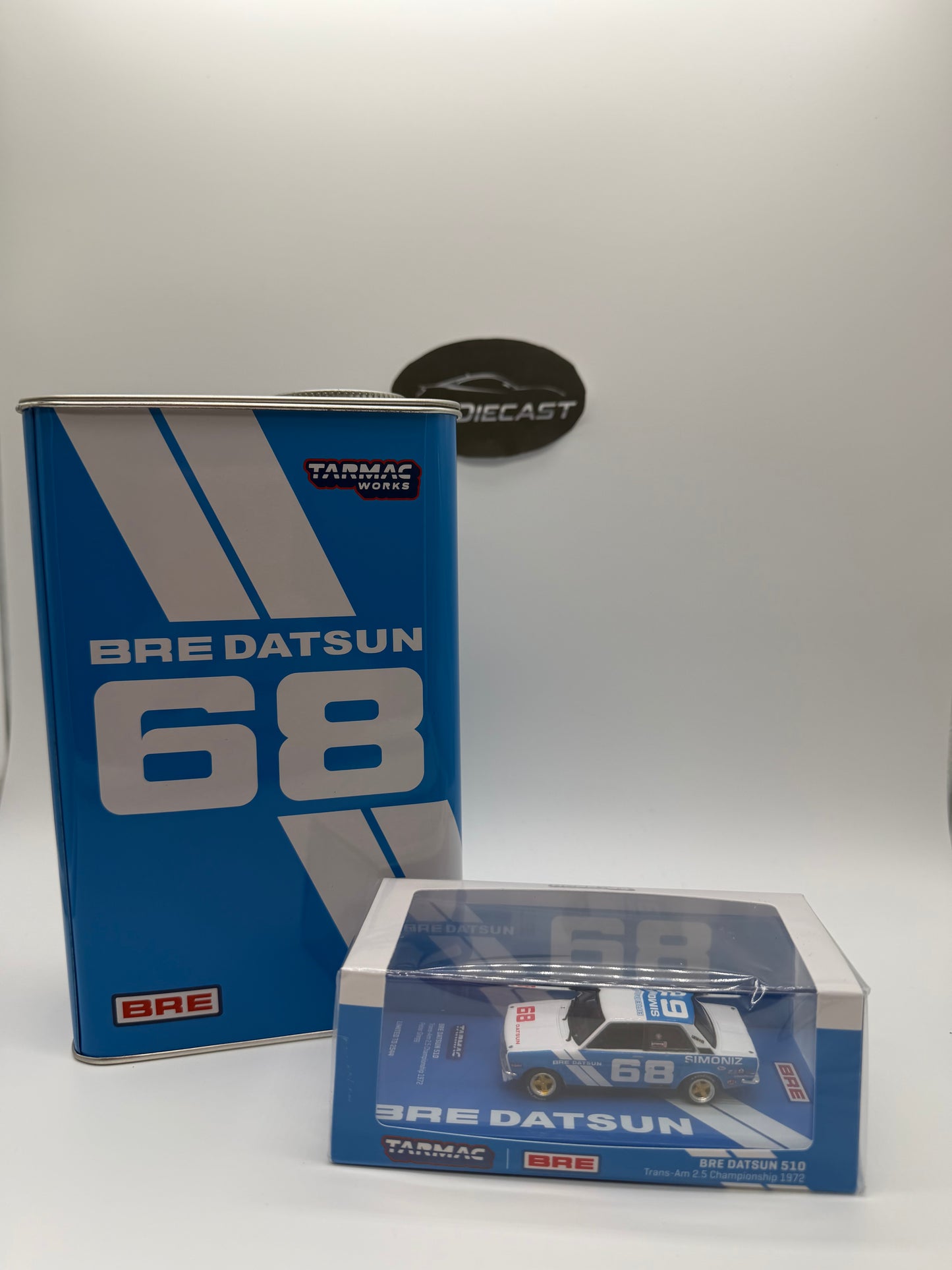 Tarmac Works Hobby 64 BRE Datsun 510 With Oil Can