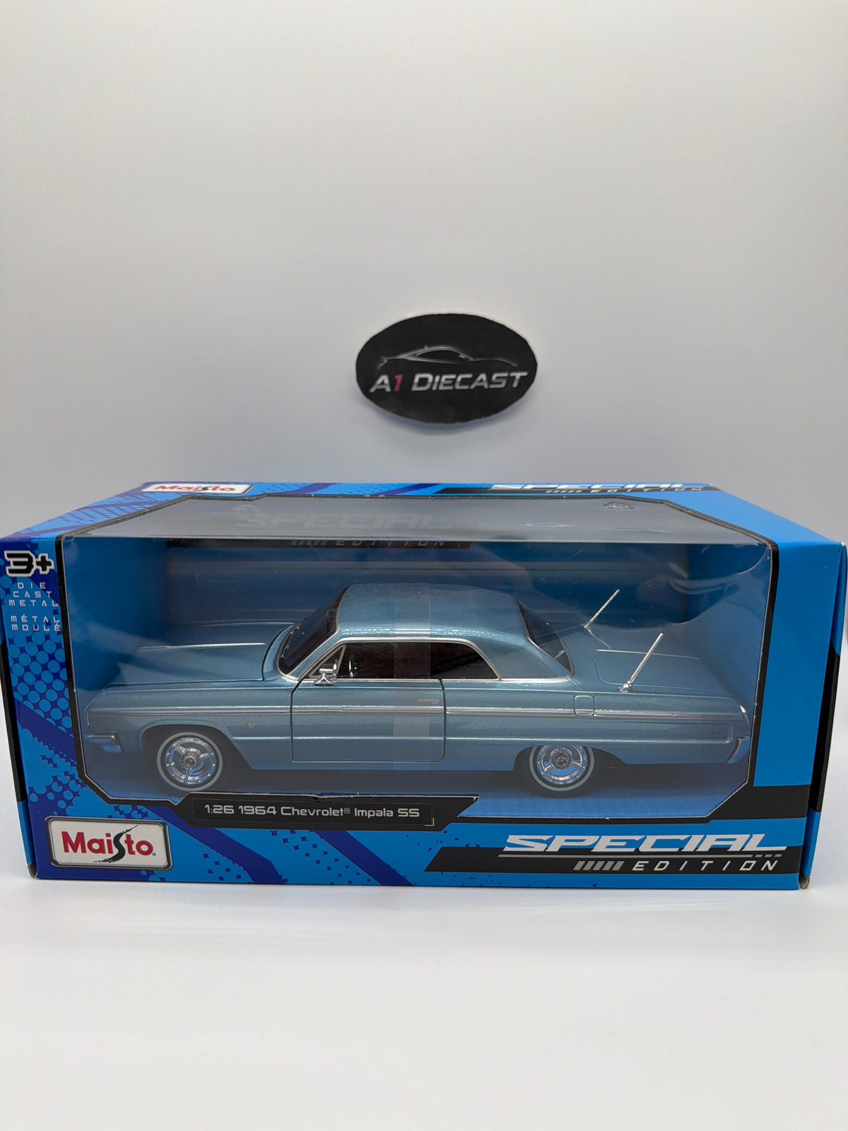 Maisto 1:24 1964 Chevrolet Impala SS