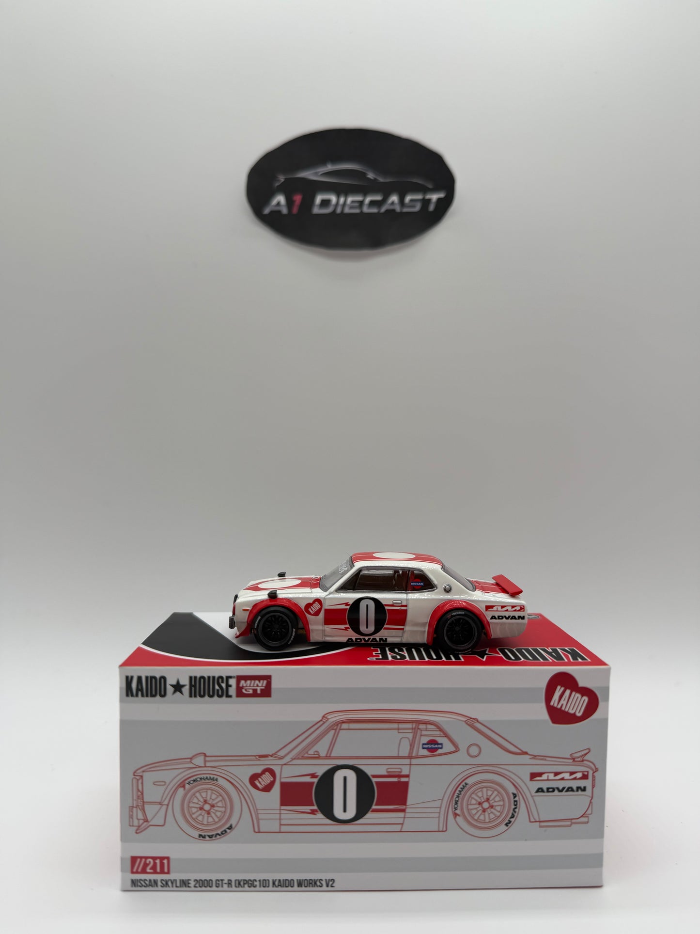 Kaido House Mini GT Nissan Skyline 2000 GT-R (KPGC 10) Kaido Works V2