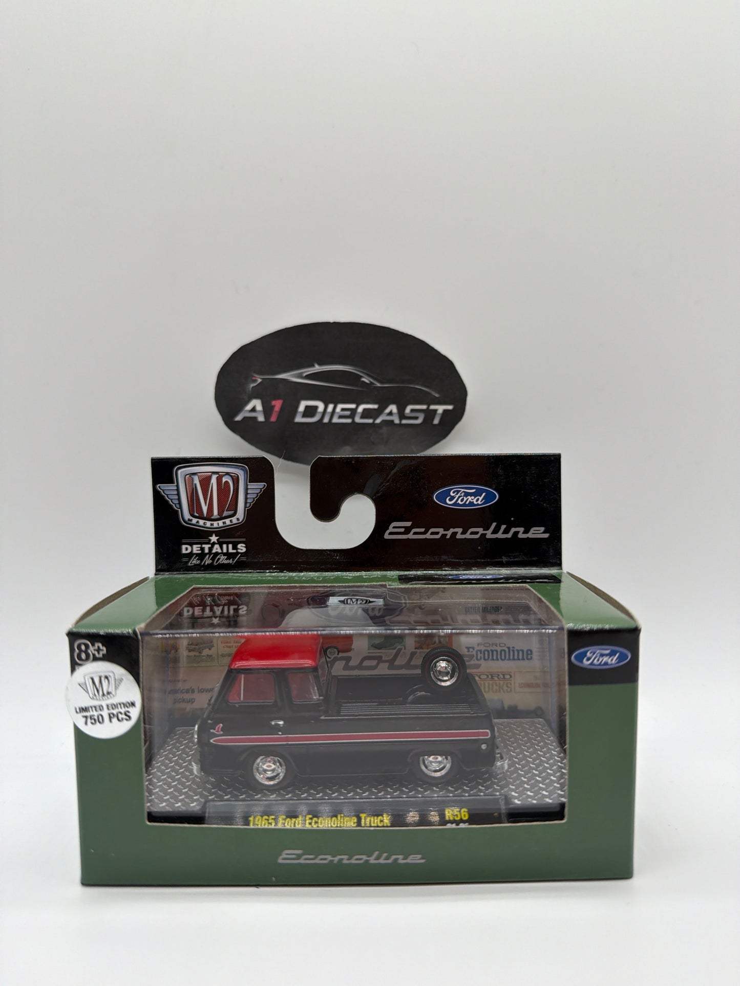 M2 Machines 1964 Ford Econoline Truck Chase