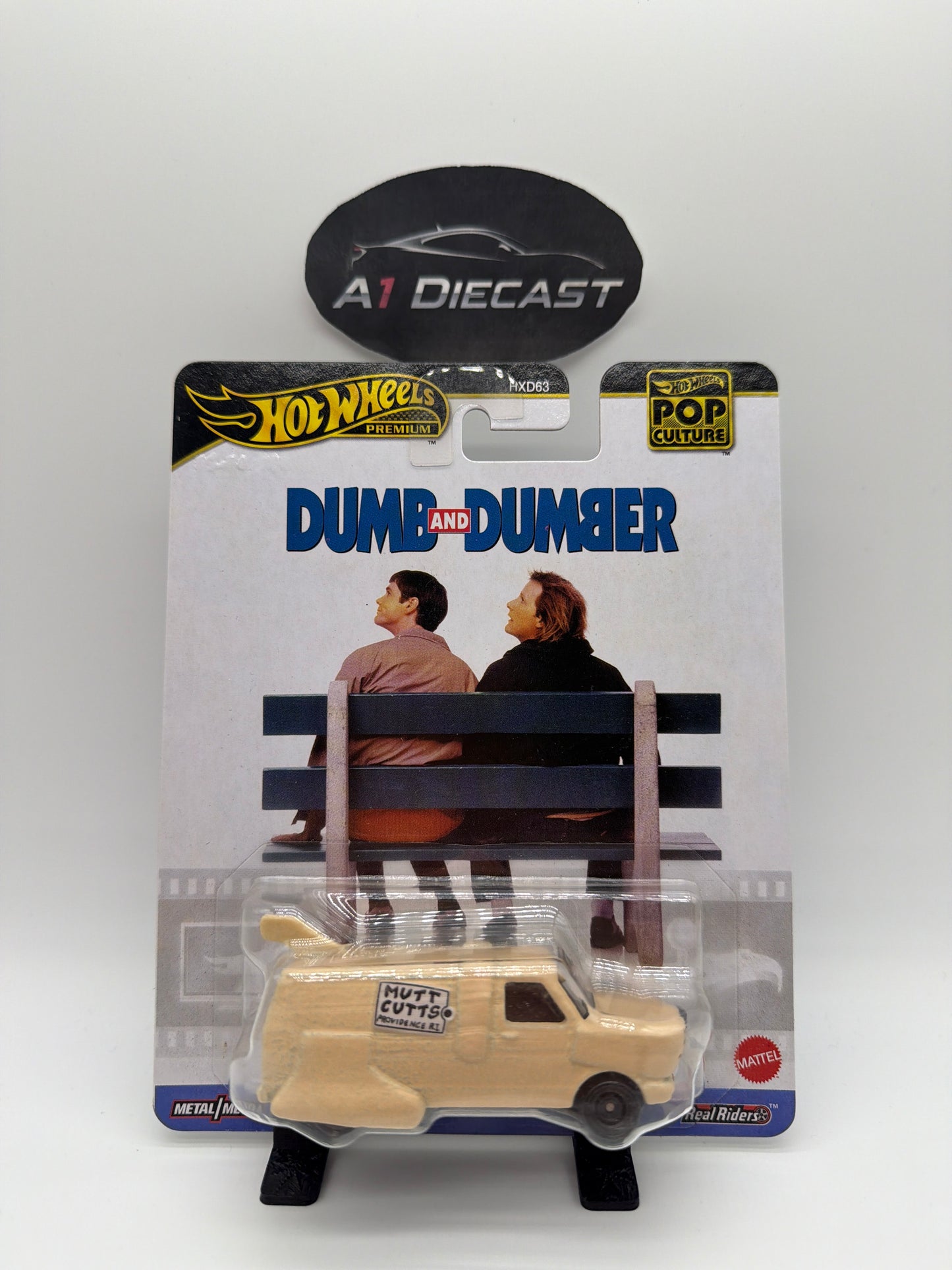 Hot Wheels Premium Pop Culture Dumb and dumber Mutt Cutts Van