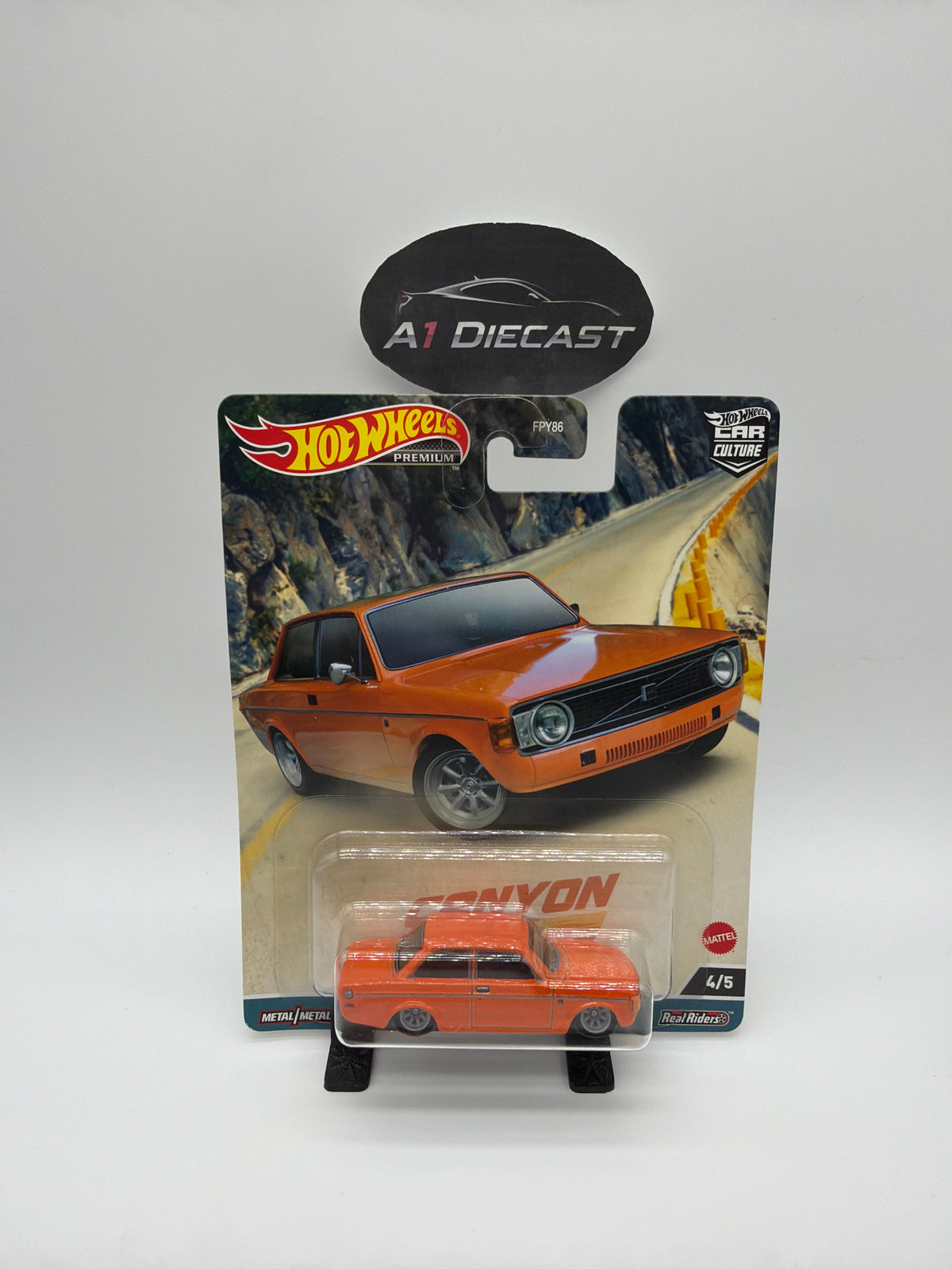 Hot Wheels Premium Car Culture ’73 Volvo 142 GL