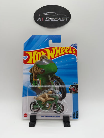 Hot Wheels 1966 Triumph Tiger 100 Treasure Hunt