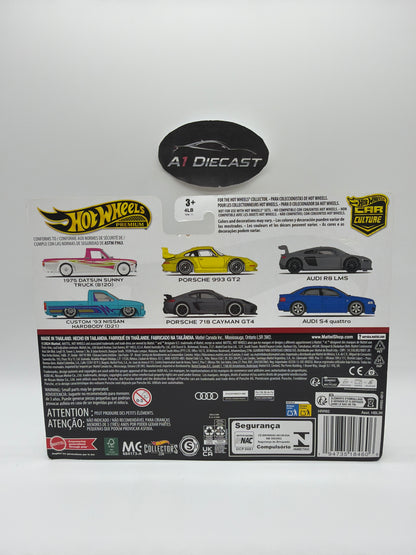 Hot Wheels Premium Car Culture Porsche 993 GT2 & Porsche 718 Cayman GT4
