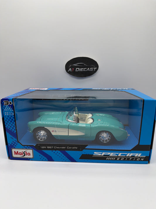 Maisto 1:24 1957 Chevrolet Corvette