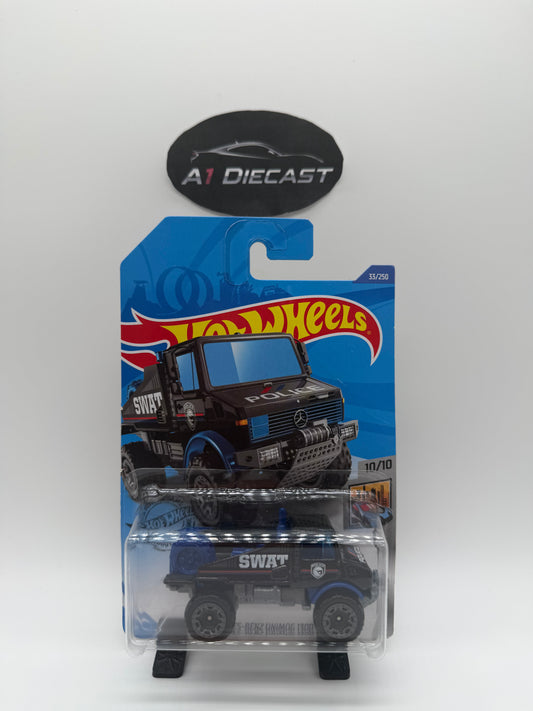 Hot Wheels Mercedes-Benz Unimog 1300 Treasure Hunt