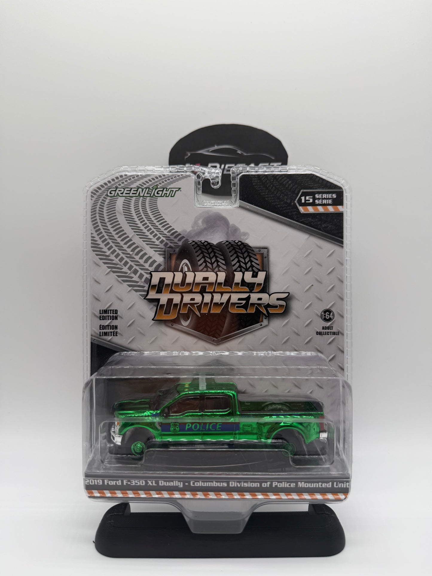 Greenlight 2019 Ford F-350XL Dually-Columbus Division of Police Mounted Unit Chase