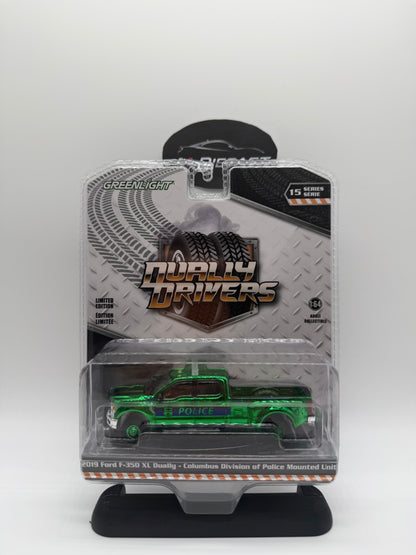Greenlight 2019 Ford F-350XL Dually-Columbus Division of Police Mounted Unit Chase