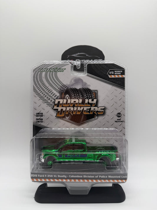 Greenlight 2019 Ford F-350XL Dually-Columbus Division of Police Mounted Unit Chase