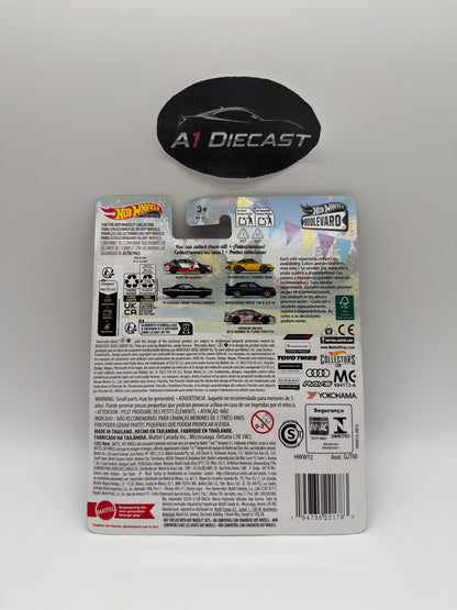 Hot Wheels Premium Boulevard Mercedes-Benz 190 E 2.5-16