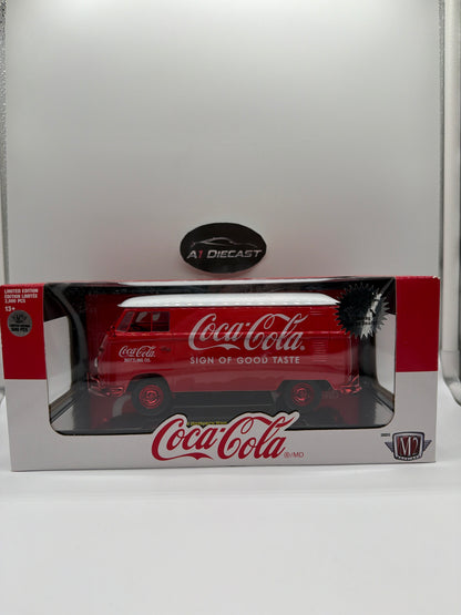 M2 Machines 1960 VW Delivery Van Chase - Coca-Cola