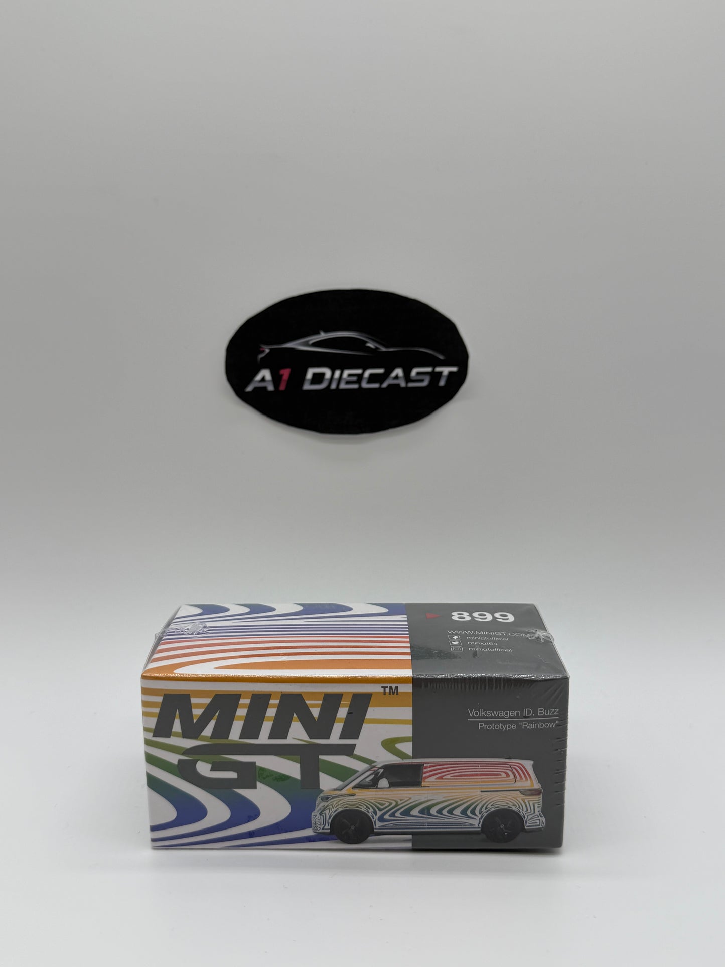 Mini GT Volkswagen ID. Buzz