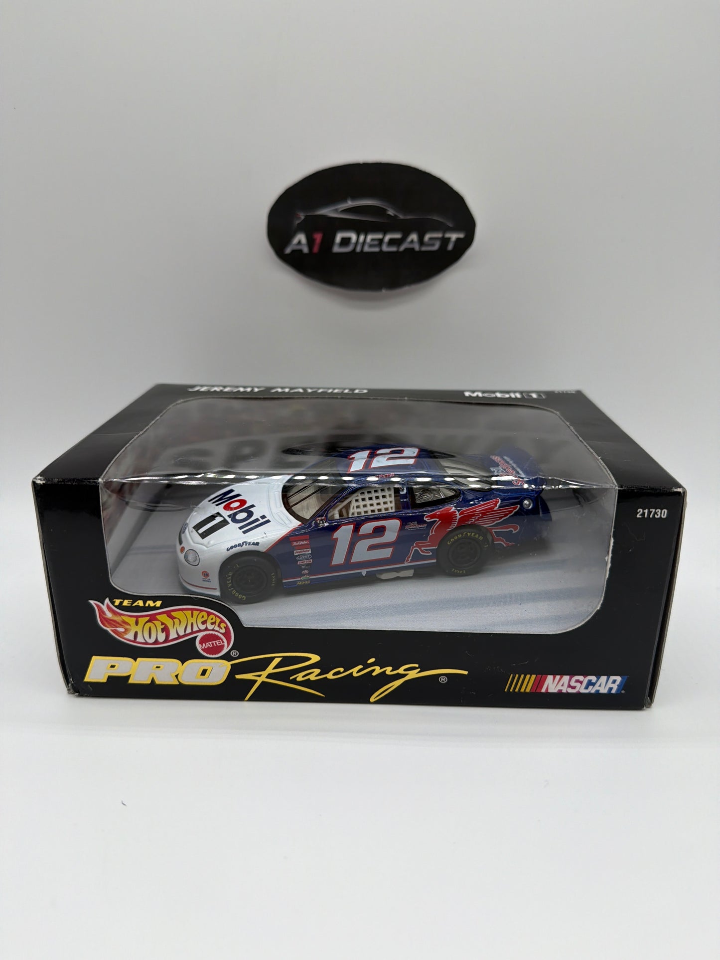 Team Hot Wheels Pro Racing Jeremy Mayfield • Mobil 1