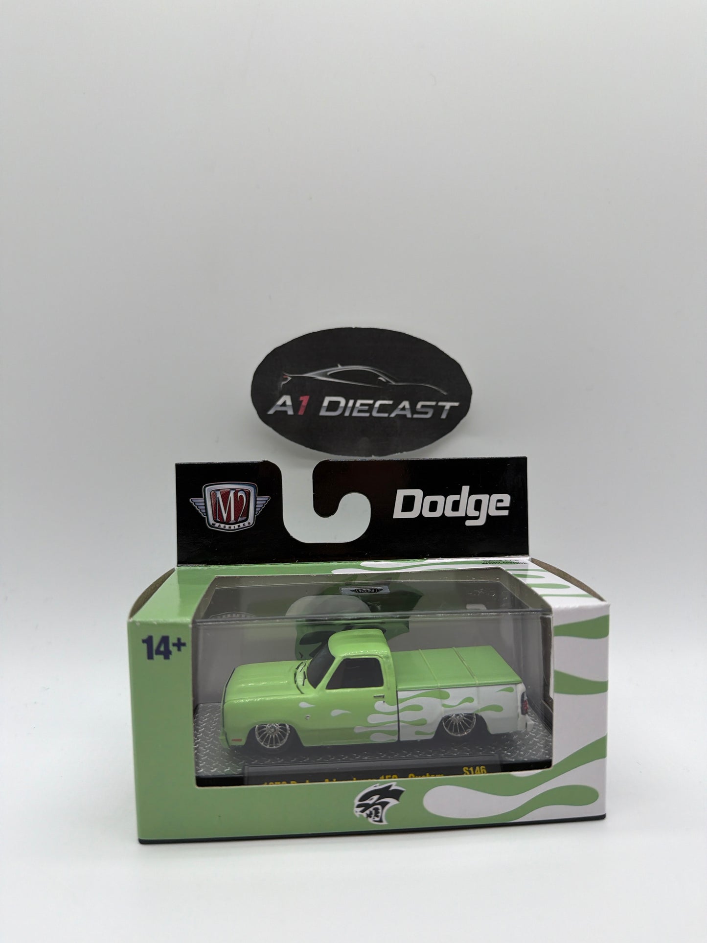 M2 Machines 1976 Dodge Adventurer 150 - Custom