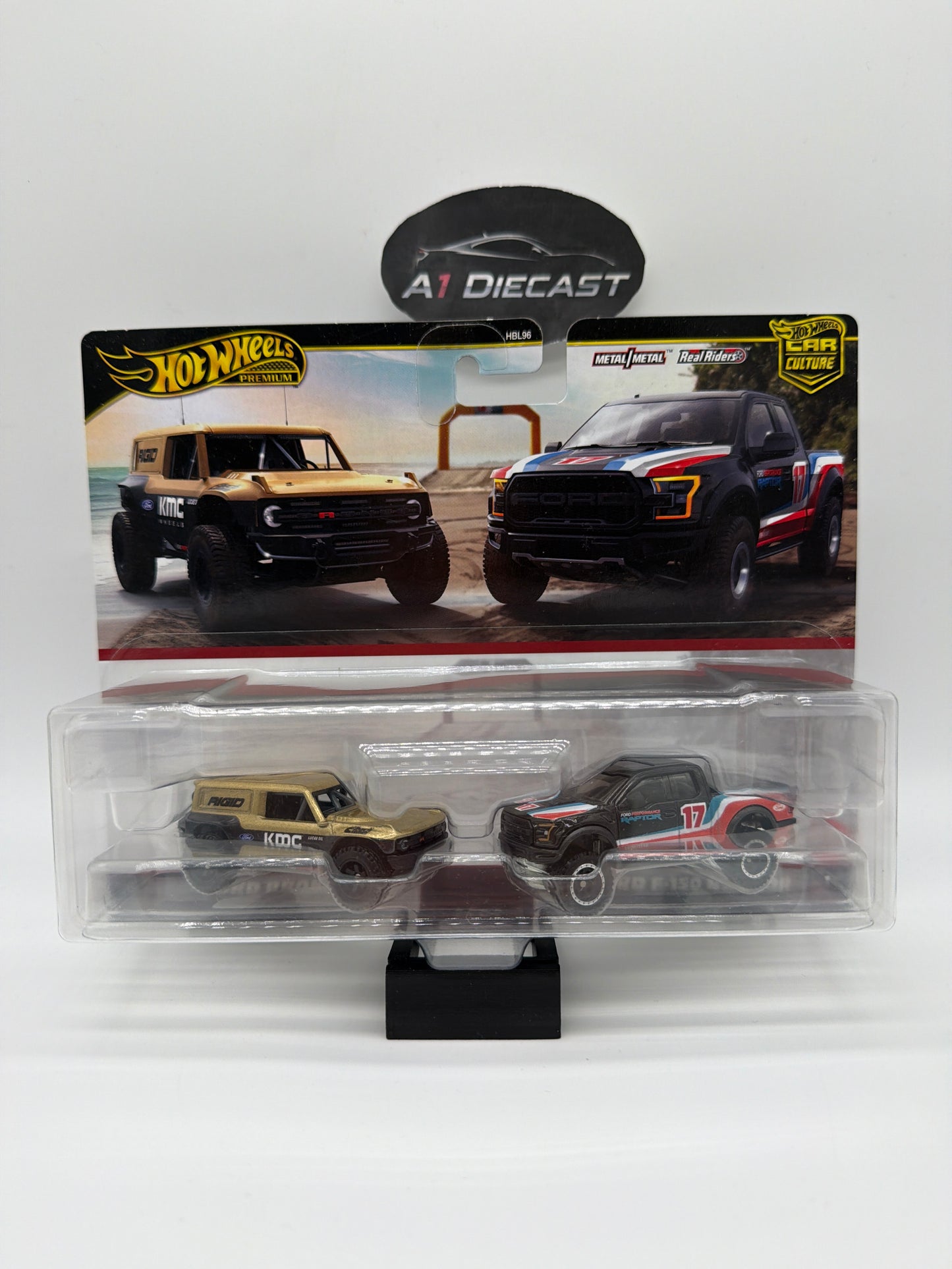 Hot Wheels Premium Car Culture Ford Bronco R & ‘17 Ford F-150 Raptor