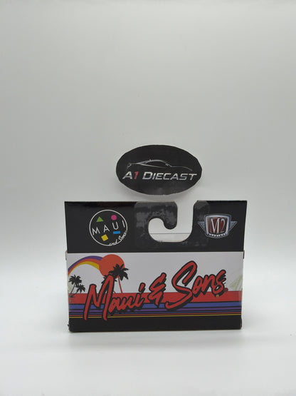 M2 Machines 1971 Chevrolet Van G10 Chase
