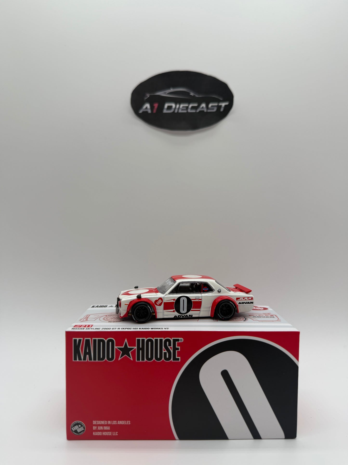 Kaido House Mini GT Nissan Skyline 2000 GT-R (KPGC 10) Kaido Works V2