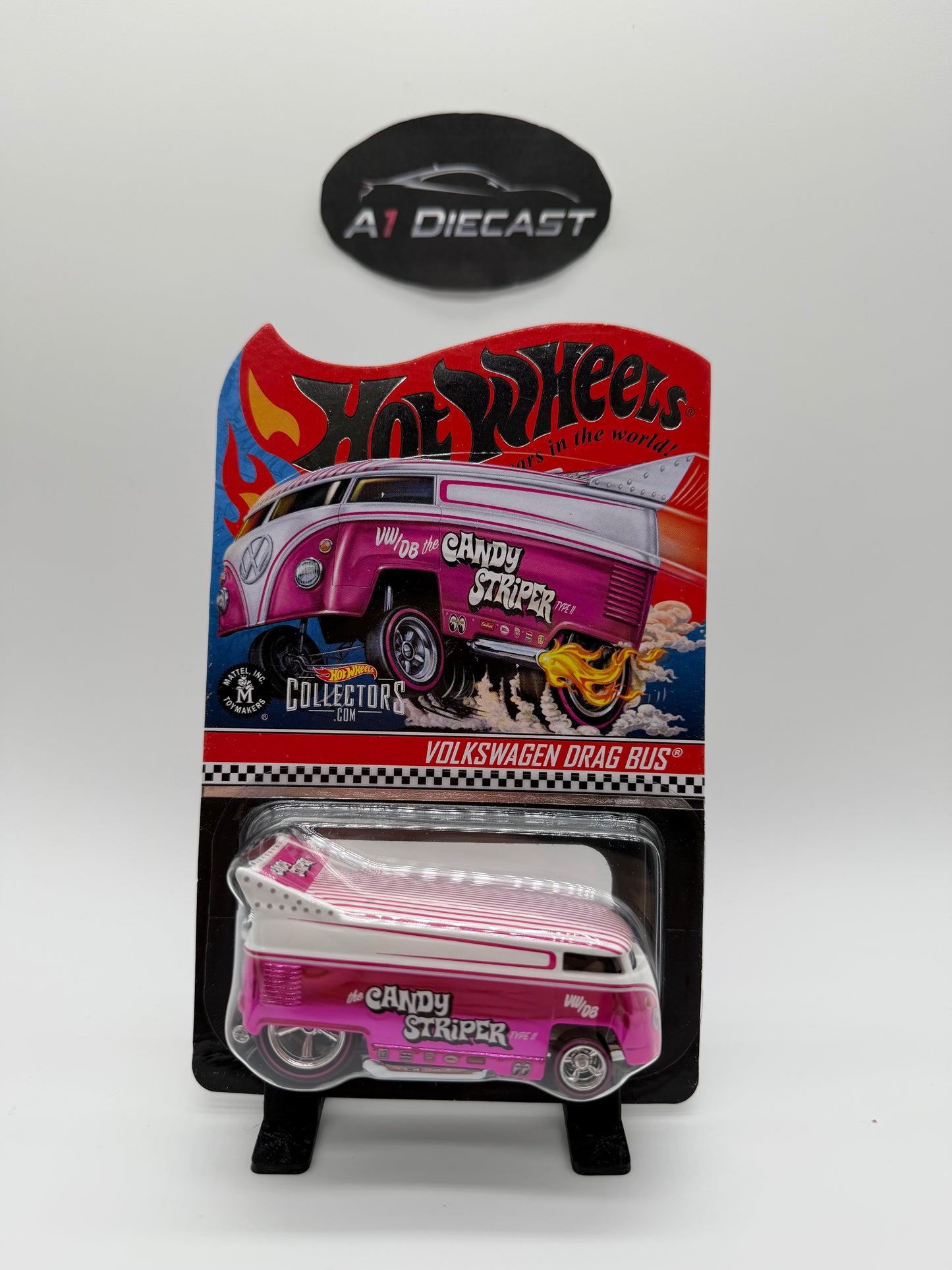 Hot Wheels Volkswagen Drag Bus Candy Striper