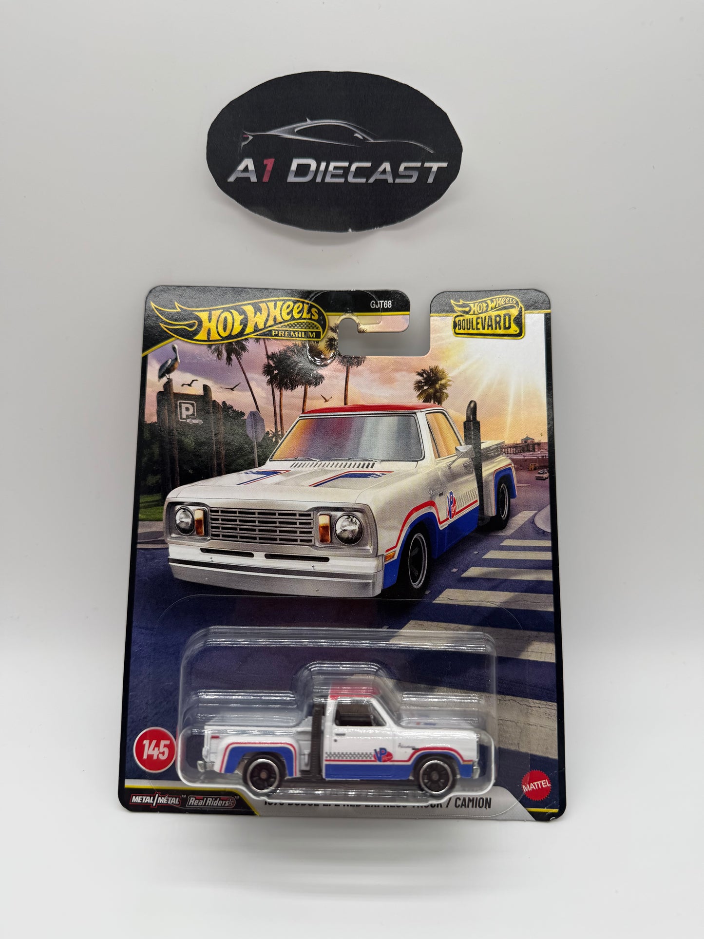Hot Wheels Premium Boulevard 1978 Dodge Li’L Red Express Truck/Camion