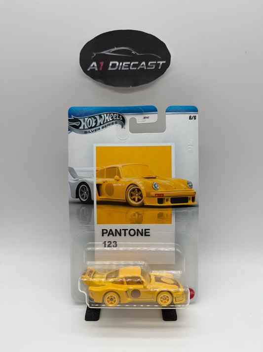 Hot Wheels Silver series Pantone 123 Porsche 934/5