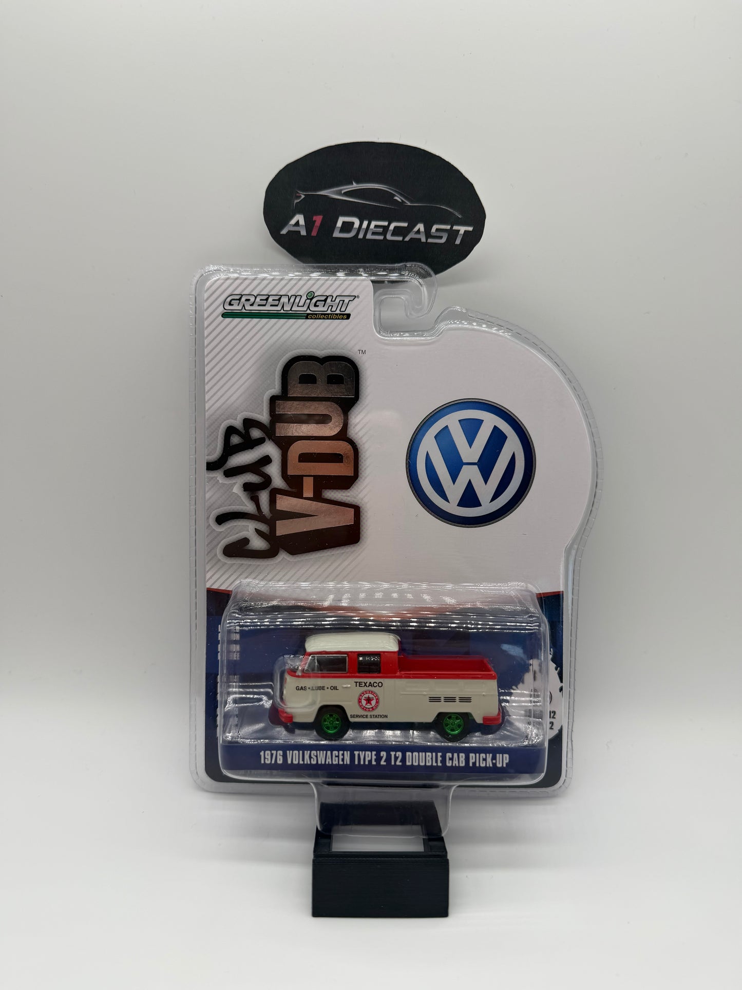 GreenLight V-Dub Club 1976 Volkswagen Type 2 T2 Double Cab Pick-Up Chase