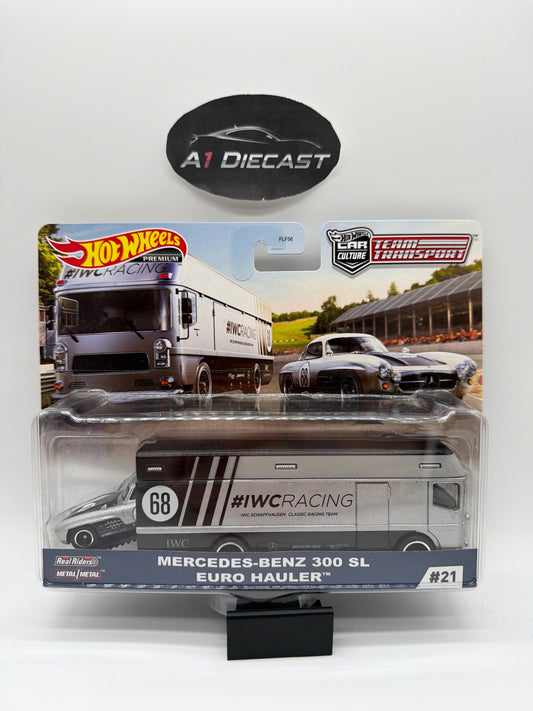 Hot Wheels Premium Car Culture Team Transport Mercedes-Benz 300 SL Euro Hauler