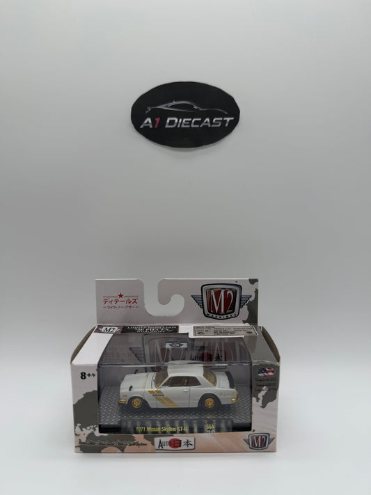M2 Machines 1971 Nisan Skyline GT-R Chase