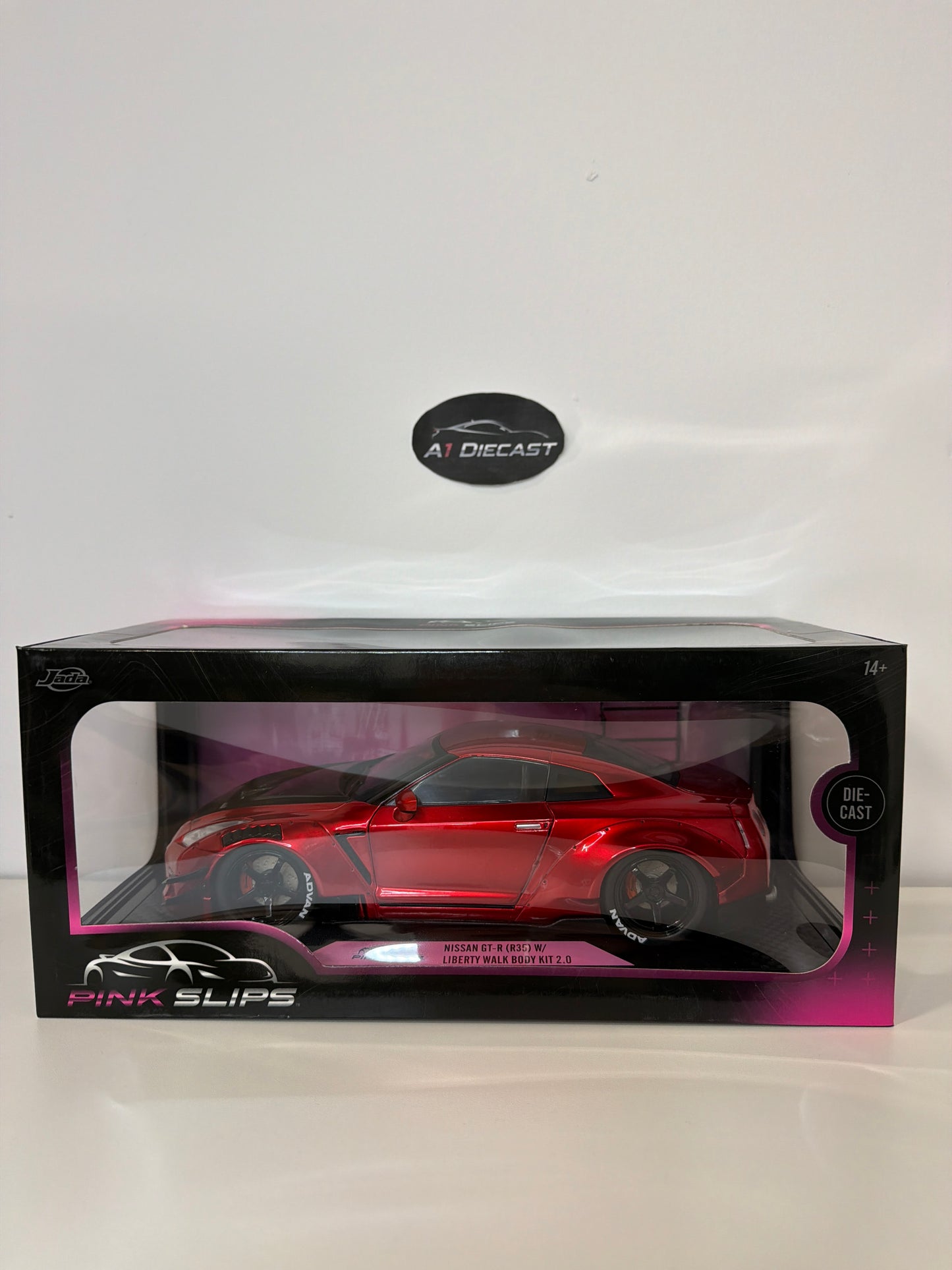 Jada Pink Slips Nissan GT-R (R35) w/ Liberty Walk Body Kit 2.0
