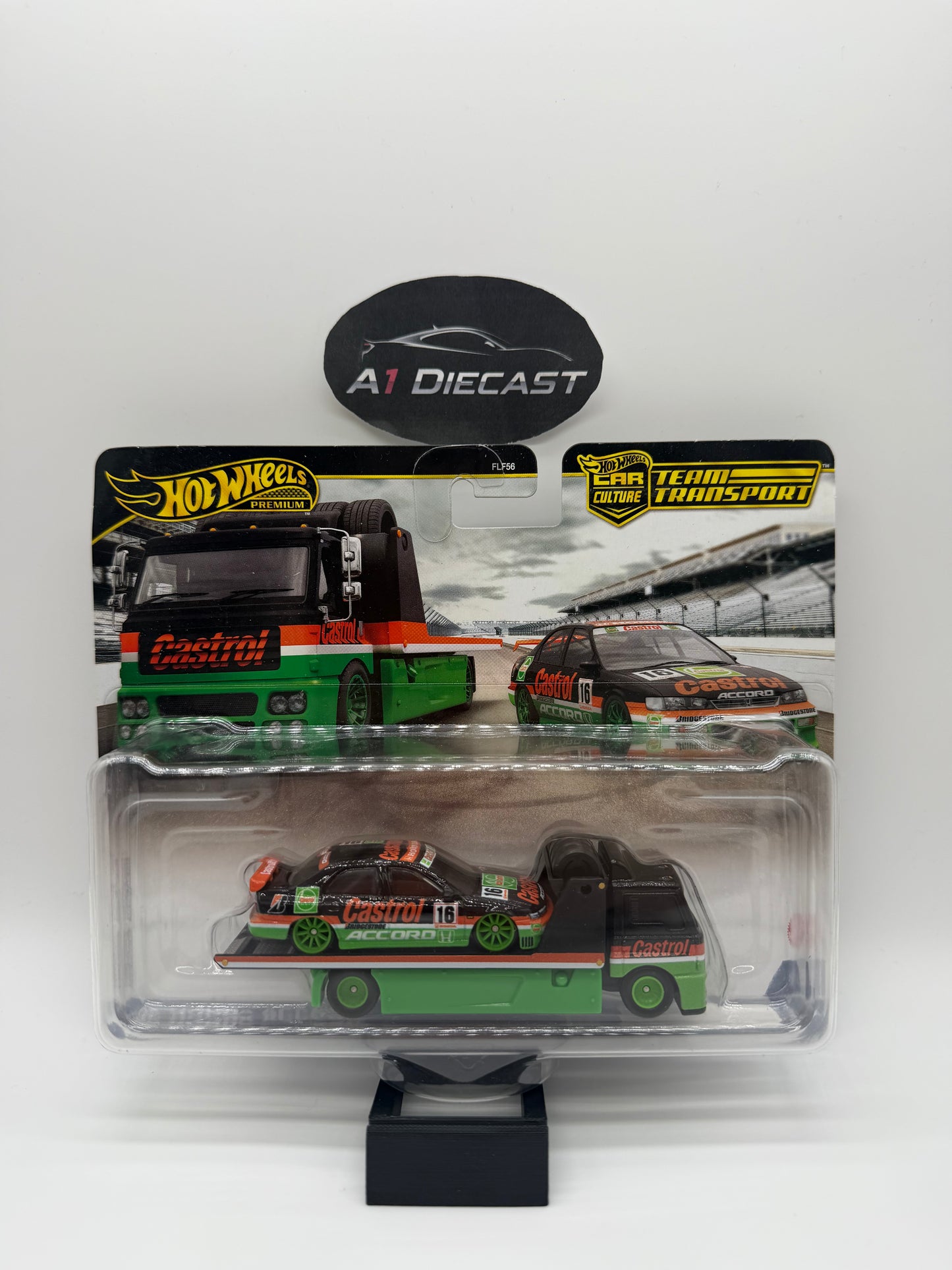 Hot Wheels Premium Car Culture Team Transport ‘96 Honda Accord & Fleet Street
