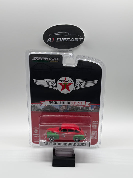 Greenlight Texaco 1948 Ford Fordor Super Deluxe