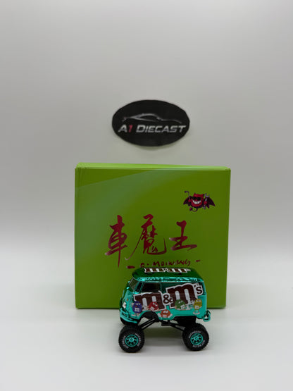 Demon King Auto Volkswagen T1 Bus M&M Big Wheels