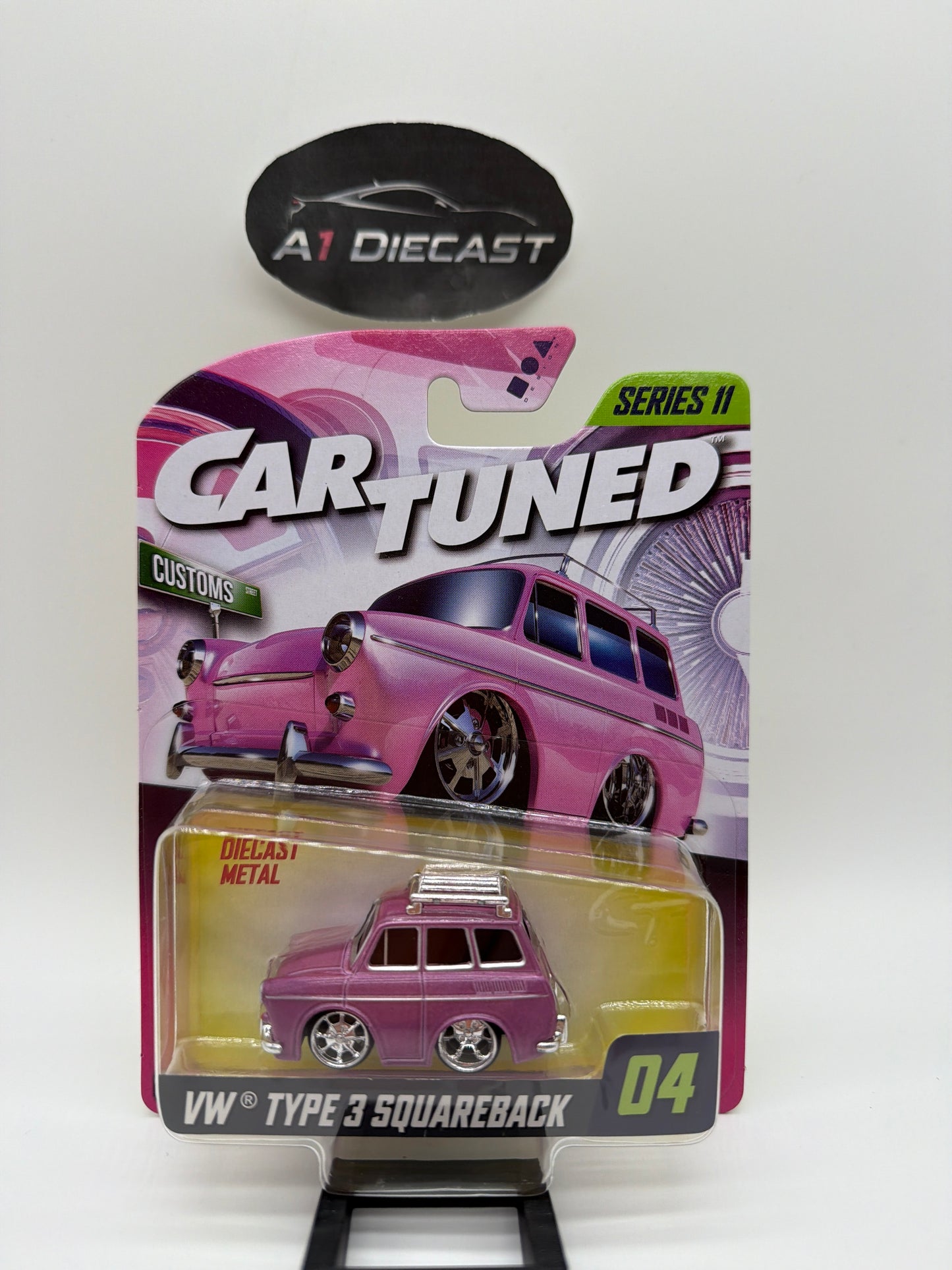 Car Tuned VW Type 3 Squareback Series 11 // 04