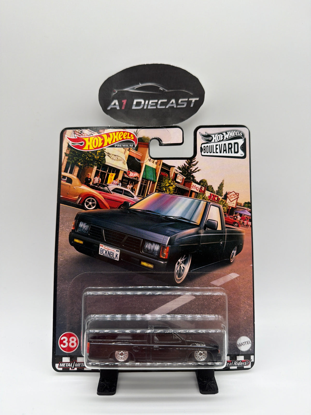 Hot Wheels Premium Boulevard Custom ‘93 Nissan Hardbody (D21)