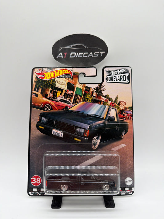 Hot Wheels Premium Boulevard Custom ‘93 Nissan Hardbody (D21)