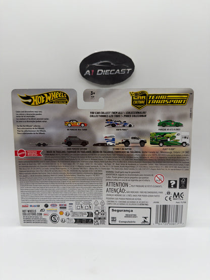 Hot Wheels Premium Car Culture Team Transport ‘89 Porsche 944 Turbo & 2008 Porsche Cayenne