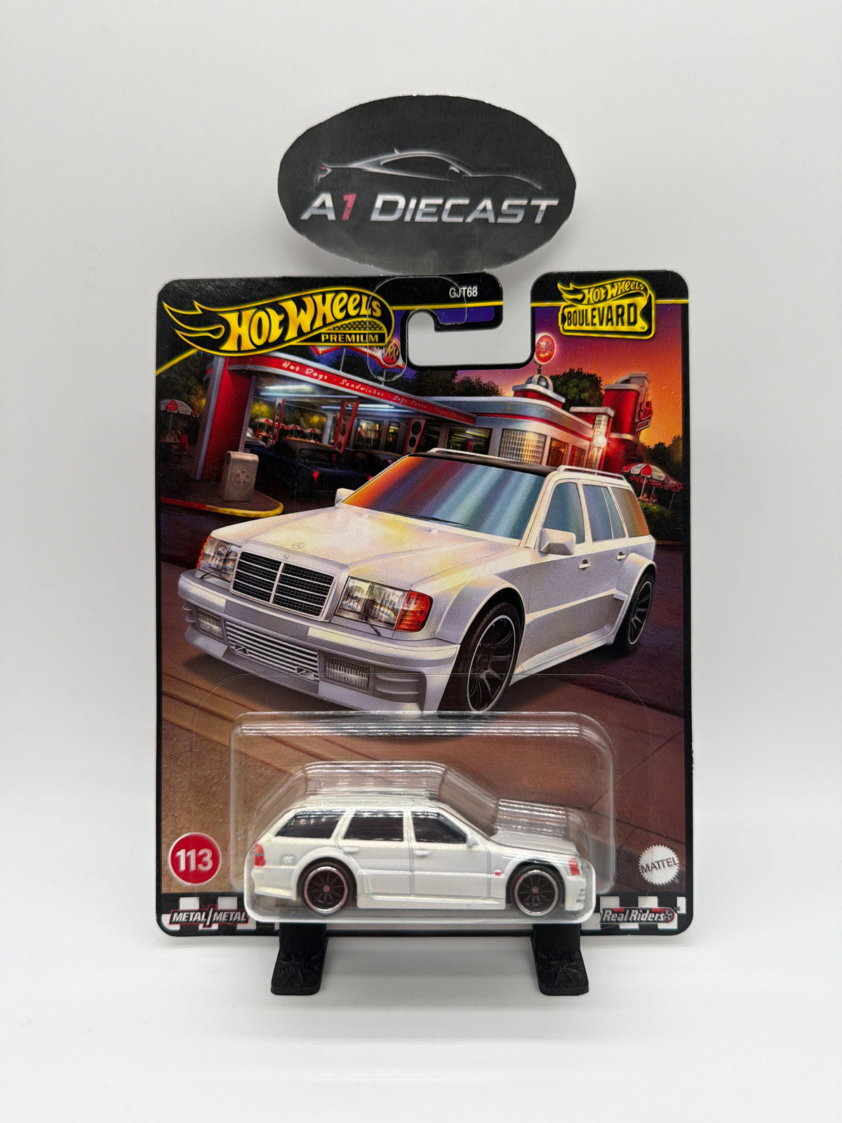 Hot Wheels Premium Boulevard Mercedes-Benz E 36 AMG