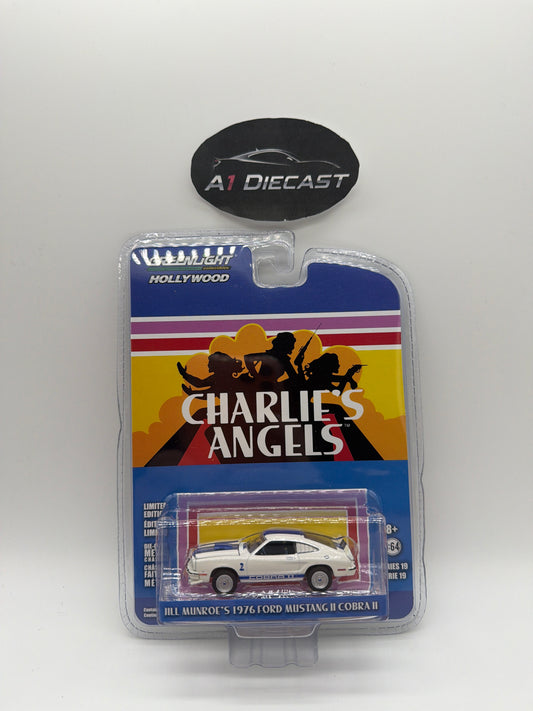 Greenlight Hollywood Charlie’s Angels Jill MunRoe’s 1976 Ford Mustang II Cobra II