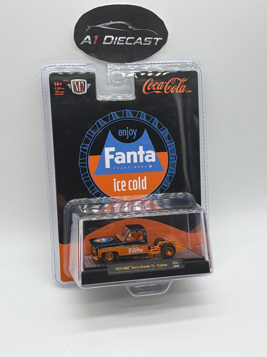 M2 Machines Coca-Cola Fanta 1976 GMC Sierra Grande 15 - Custom Chase