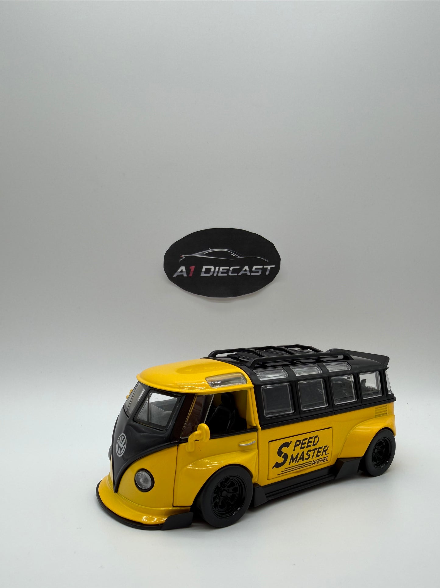Pull Toy Volkswagen T1 Bus